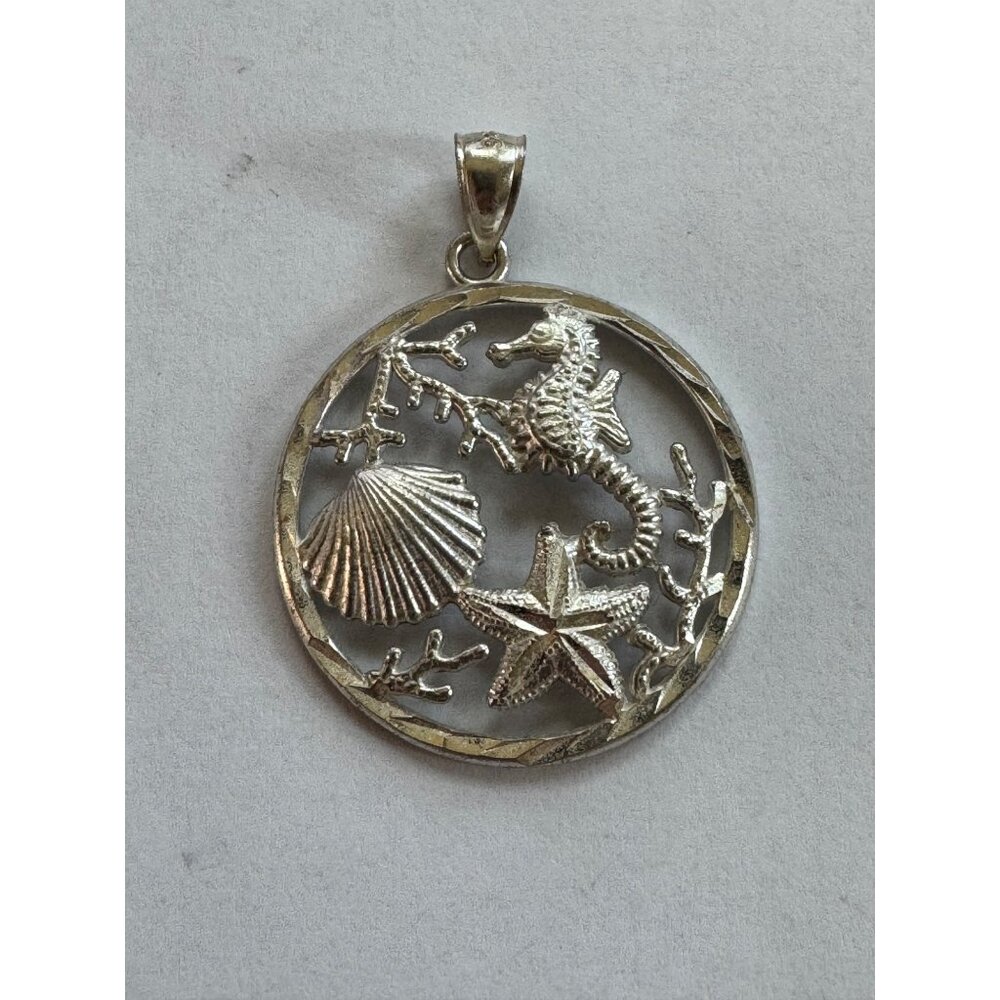 27.6mm Unbranded 925 Sterling Silver Aquatic Pendant w/ Slide Closure